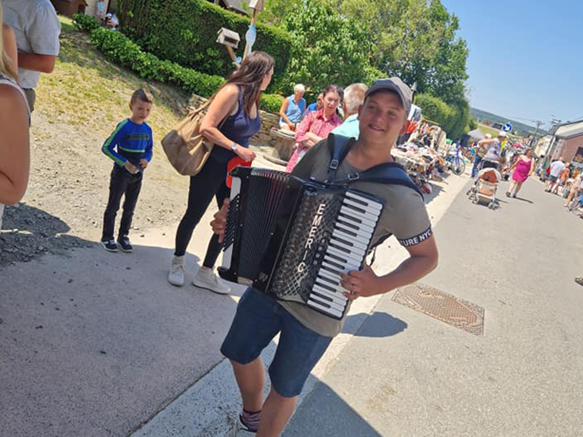 Brocante de la Route de Waillet, Marche-en-Famenne, dimanche 7 juin 2026